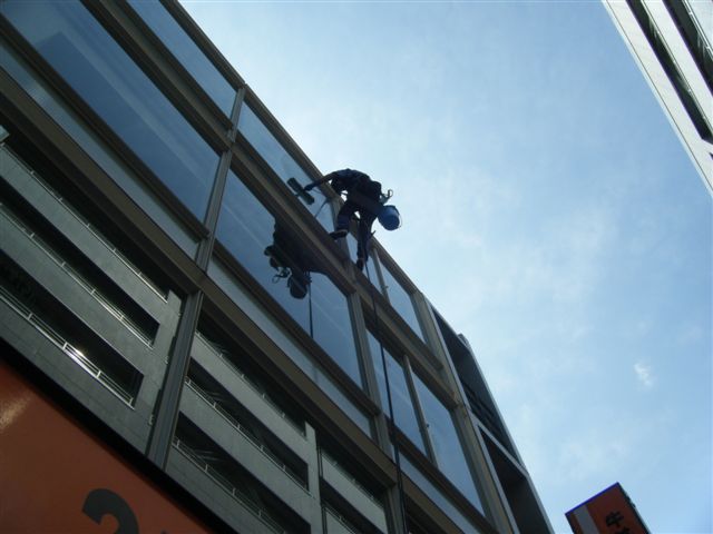 窓ガラスクリーニング